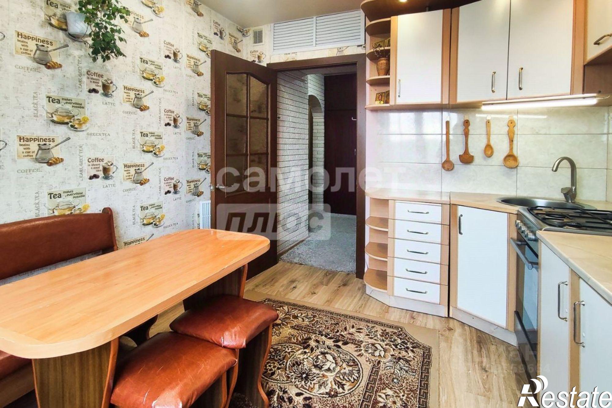 Купить квартиру за 3 350 000 рублей на Билимбай п., Карла Маркса ул., д.73