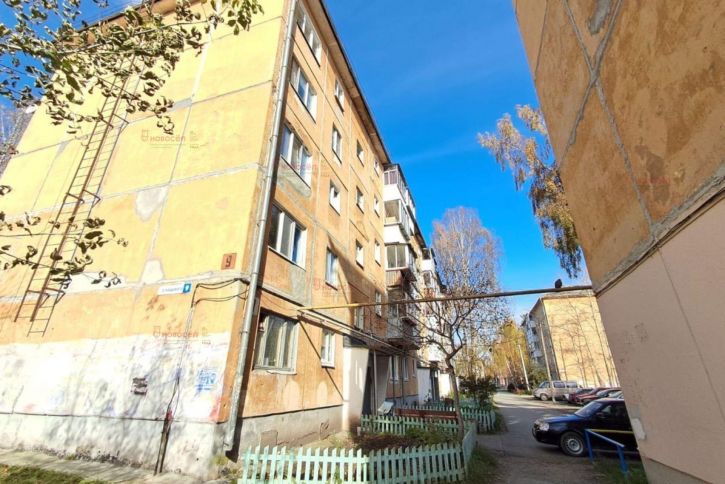 3-комн квартира Олего Кошевого 9