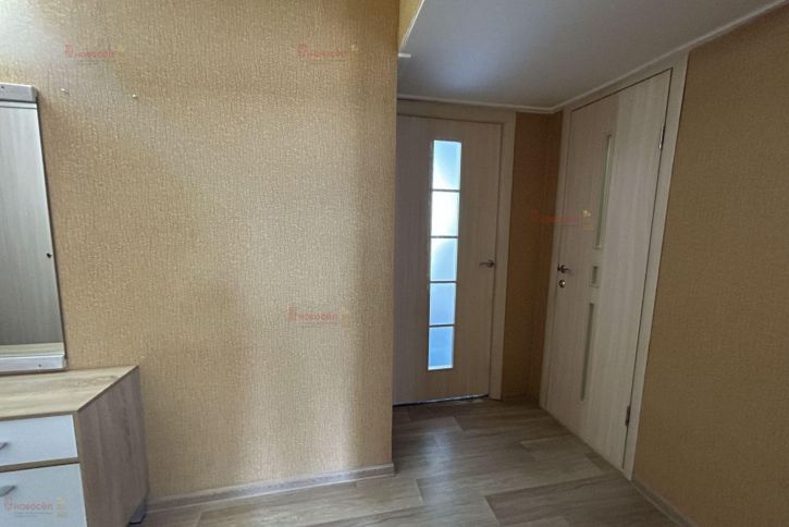 2-комн квартира Бажова 5а