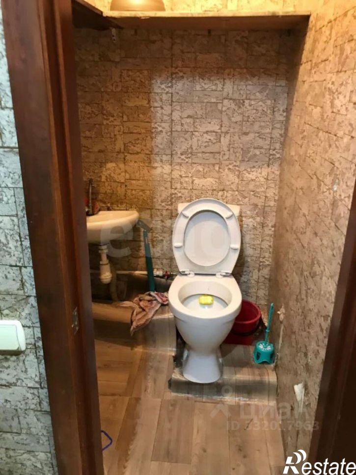 Торговое помещение ул Самстроя, 1,  д. 1