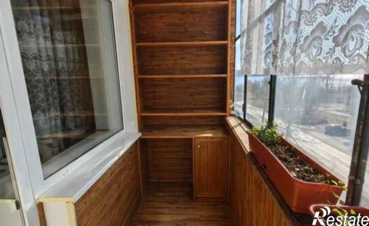 3-комн квартира Полевской, 2-й микрорайон, 6