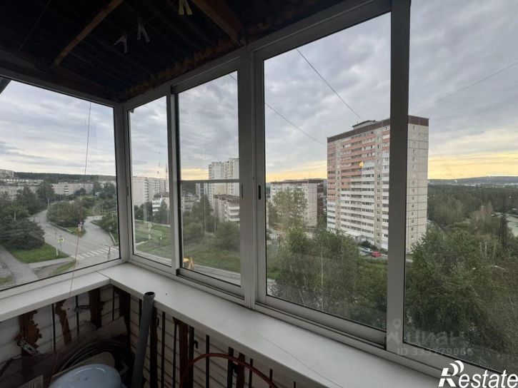 2-комн квартира Первоуральск, ул. Емлина, 10