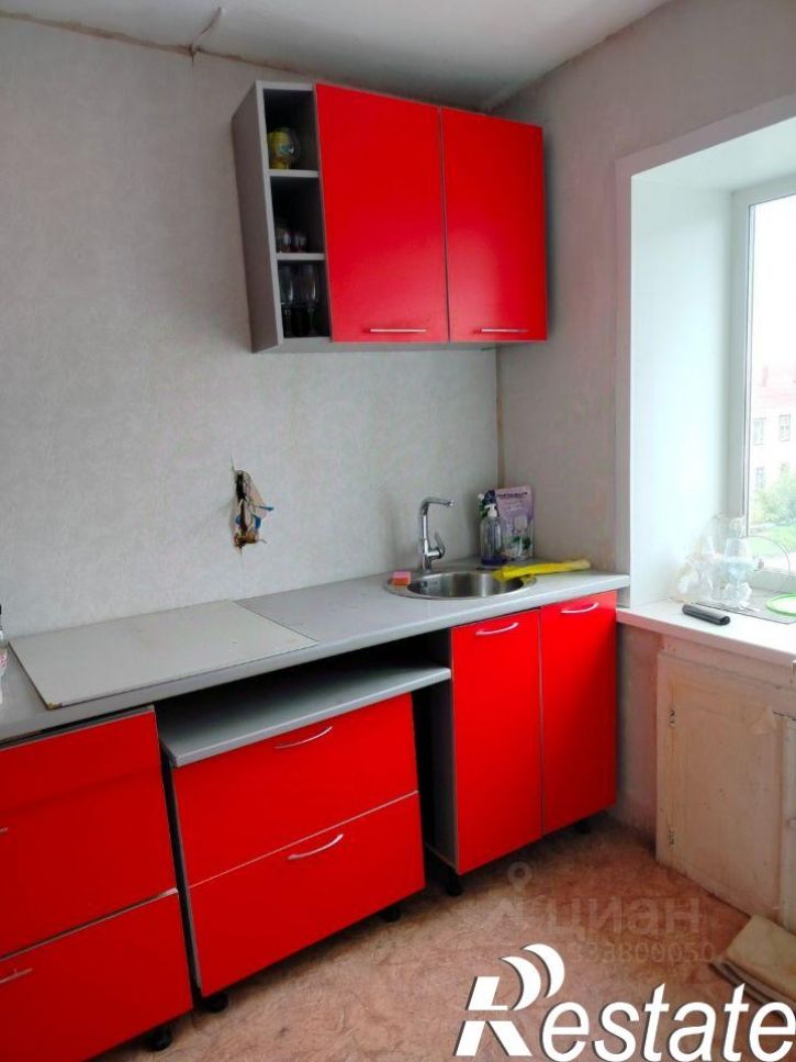 2-комн квартира улица Кирова, 19А,  д. 19А