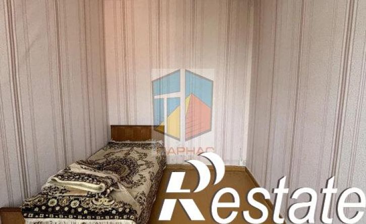 2-комн квартира улица Попова, 40,  д. 40
